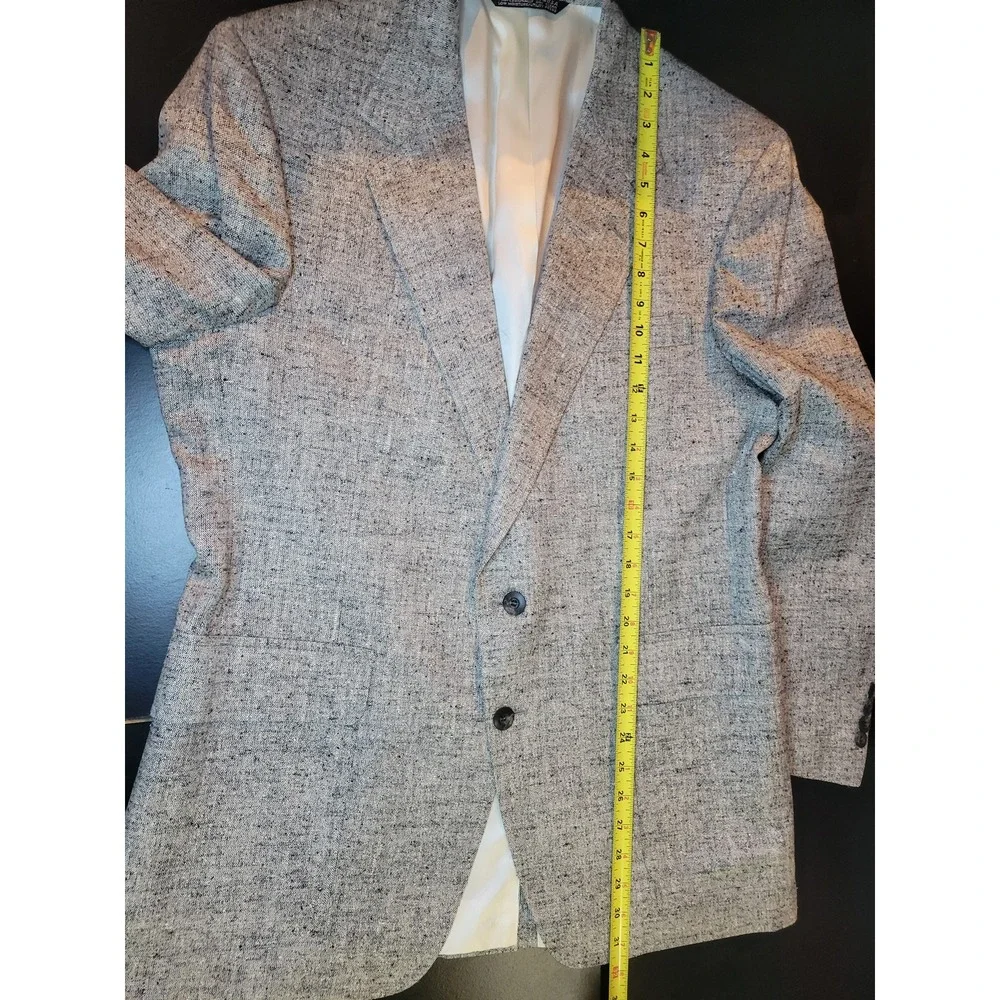 Vtg Christian Brothers Classic Tweed‎ 100% Silk Blazer Gray Sport Coat sz 44